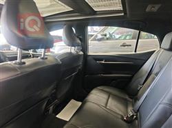 تۆیۆتا کامری